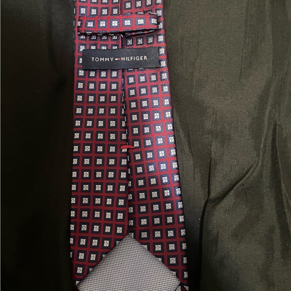 Tommy Hilfiger neck tie.